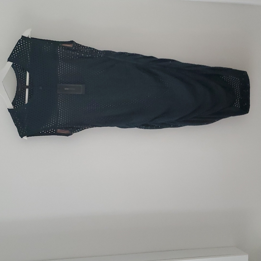 Zipper on one side